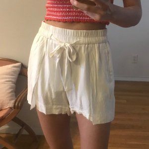 &Other Stories White Tie Waist Peplum Shorts